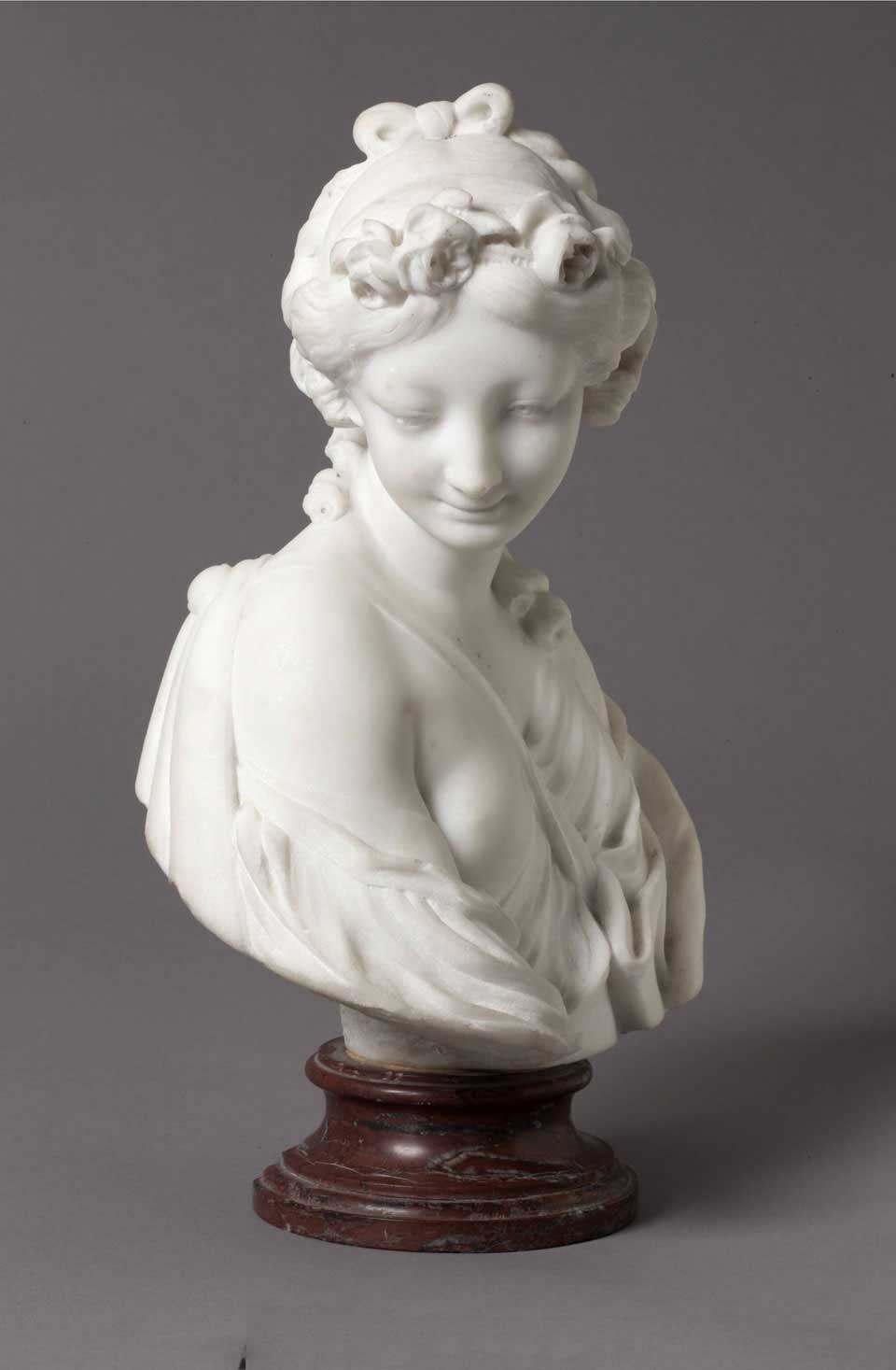 Ung Kvinde, marmorbuste. Statens Museum for Kunst (Inv. nr. KMS6381). For nærværende udstillet Sal 207. Foto © SMK (PD)