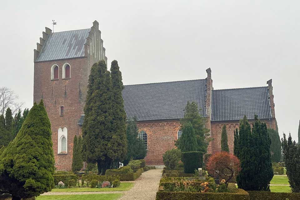 Tikøb Kirke © Schousboe 2021